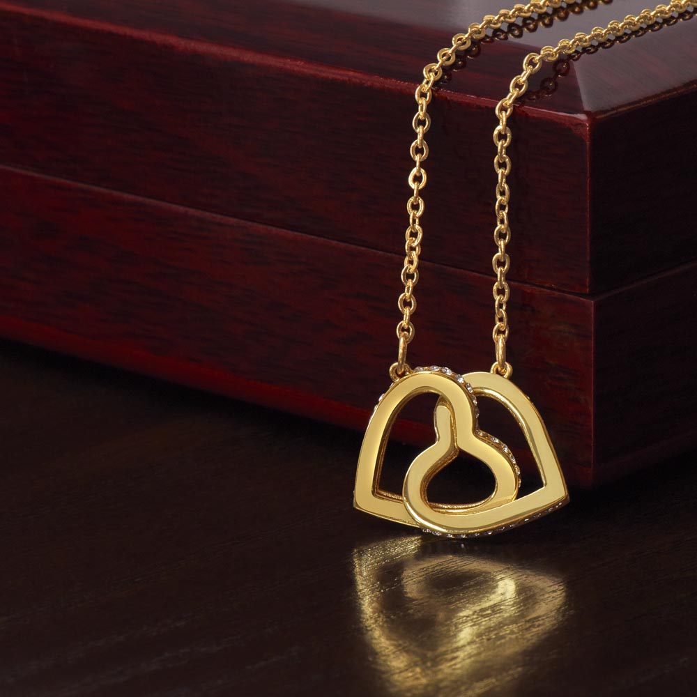 Interlocking Hearts Necklace With Message Card for Valentine's Day. Perfect gift for  Girlfriend